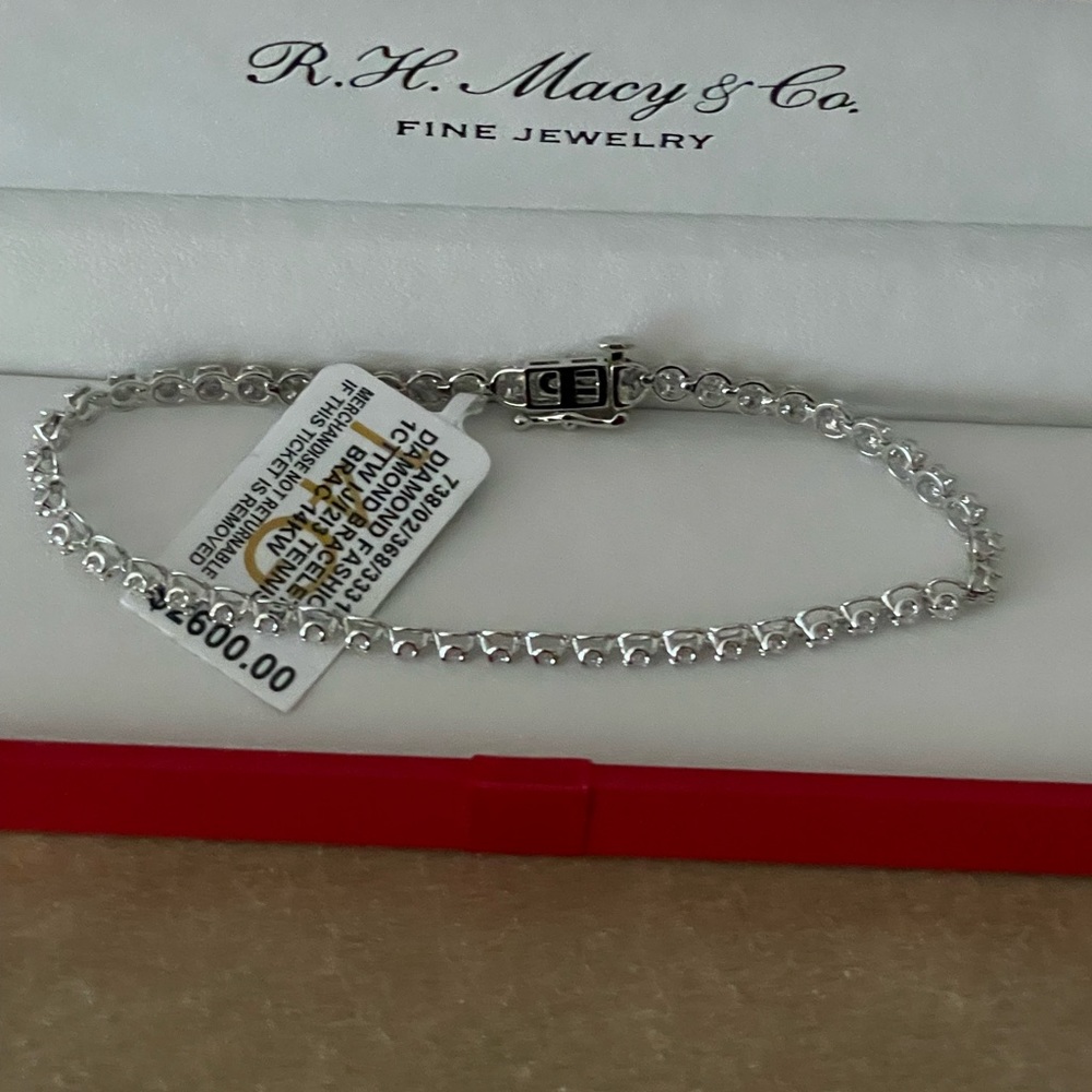 Diamond Tennis Bracelet - Brand New